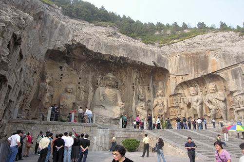 Longmen Cave